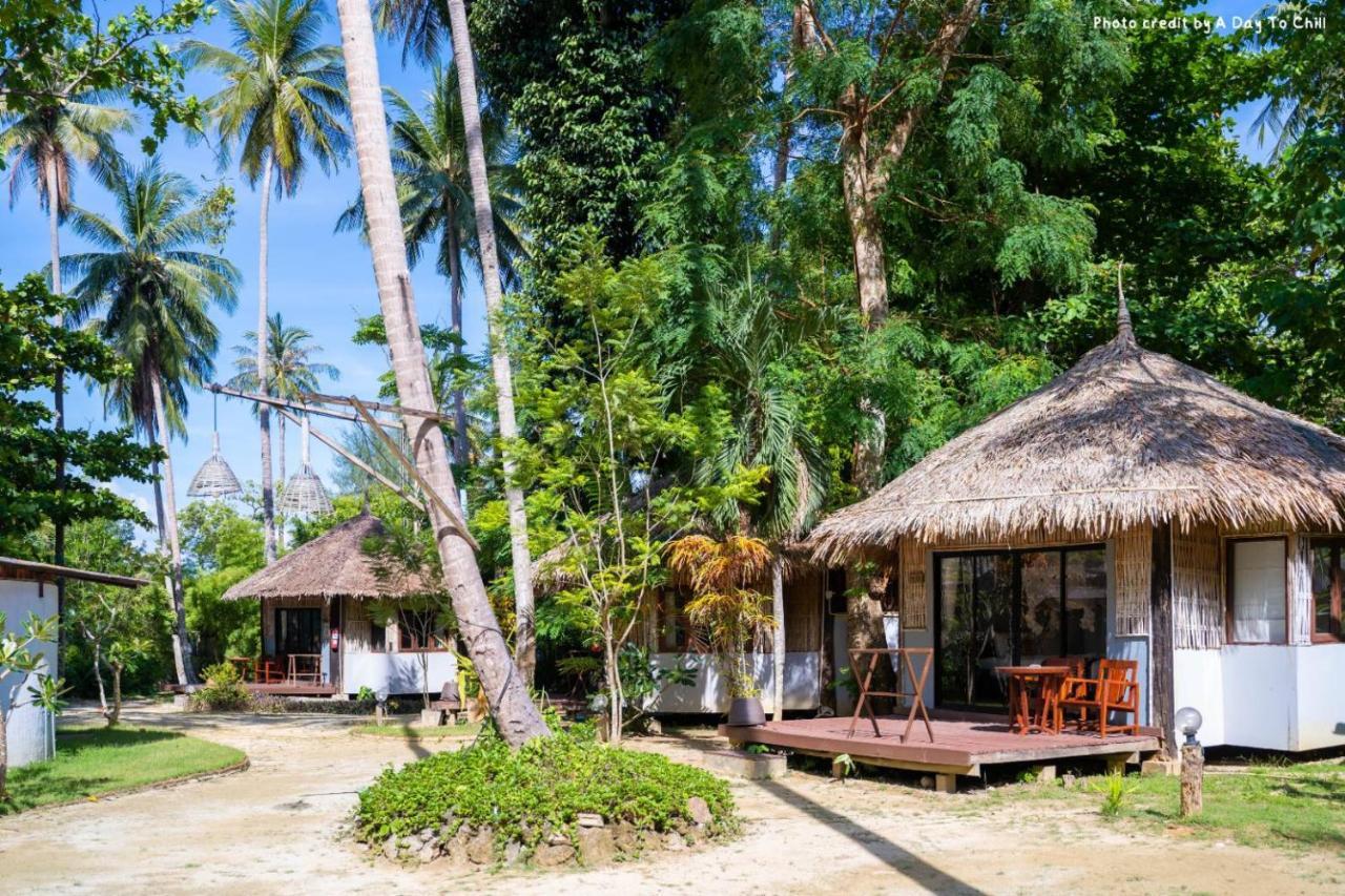Thapwarin Resort - Green Hotel Koh Ngai Exterior foto