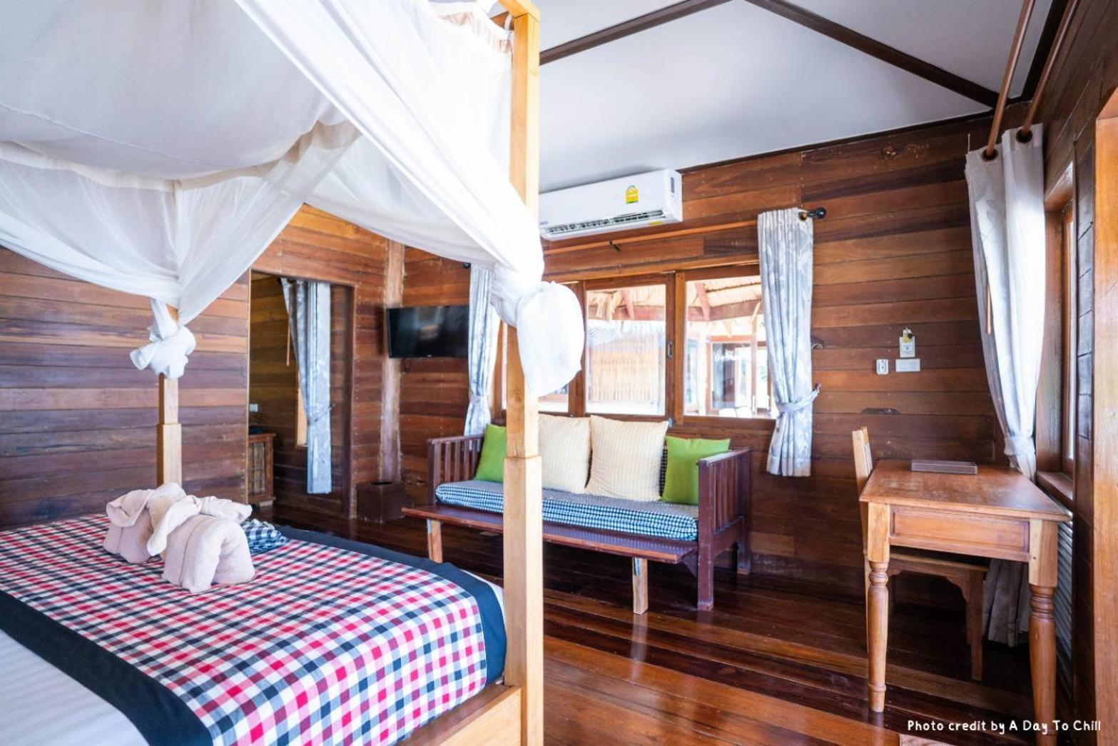 Thapwarin Resort - Green Hotel Koh Ngai Habitación foto